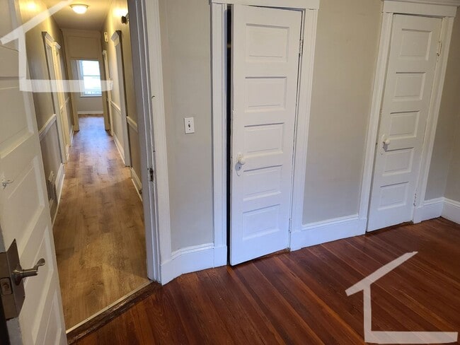 Building Photo - 9/1 No Fee! Spacious 4BR near Oak Sq, Brighton Center, Mass Pike!