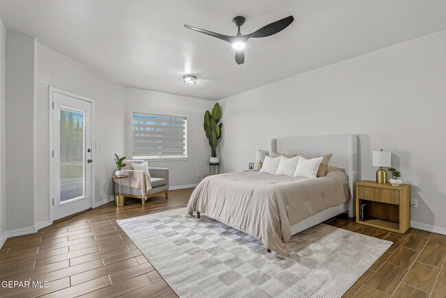Building Photo - 3121 Tierra Paola Ln