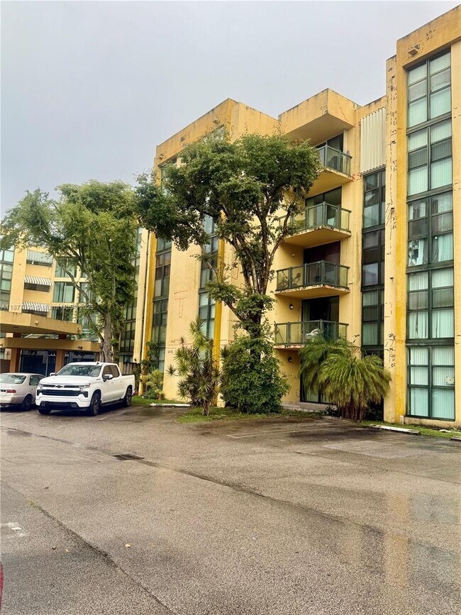 Primary Photo - 11780 SW 18th St