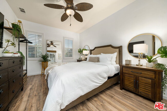 Building Photo - 61 Via Santo Tomas Dr