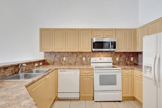 Building Photo - 9820 Galleon Dr