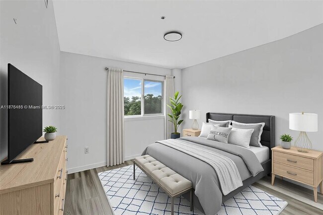 Building Photo - 2280 SW 32nd Ave