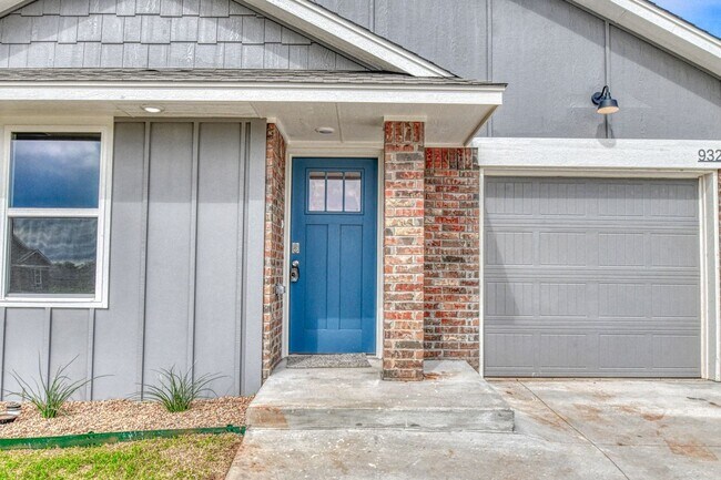 Building Photo - Brand New Construction in Varenna Landing!