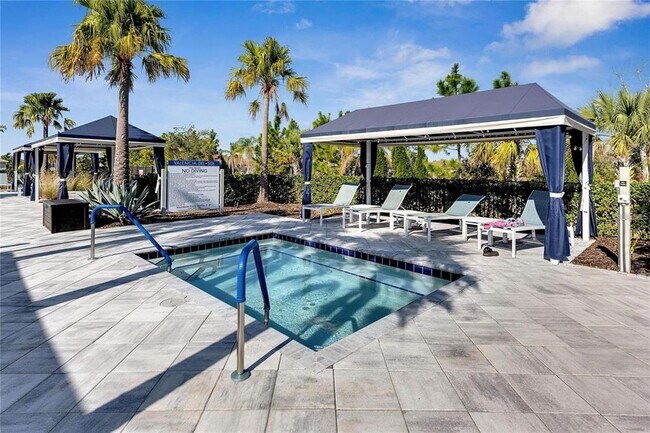 Building Photo - 4861 Sevilla Shores Dr