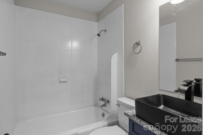 Building Photo - 5300 Hickory Ln