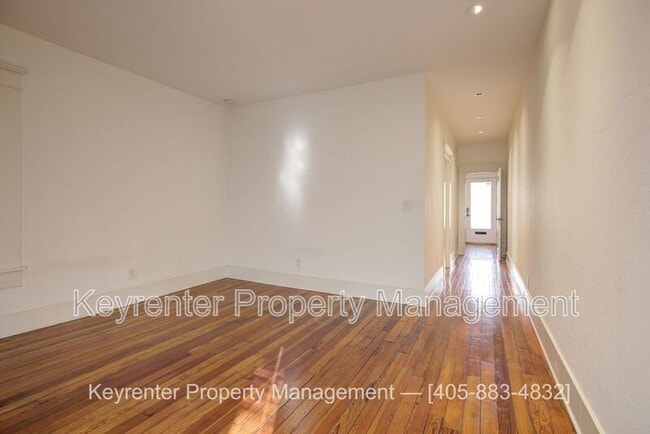 Building Photo - 812 NW 7th St