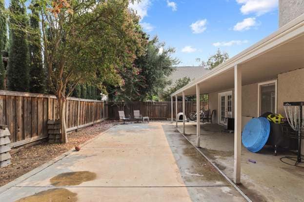 Building Photo - 2209 Prins Alexander Cir