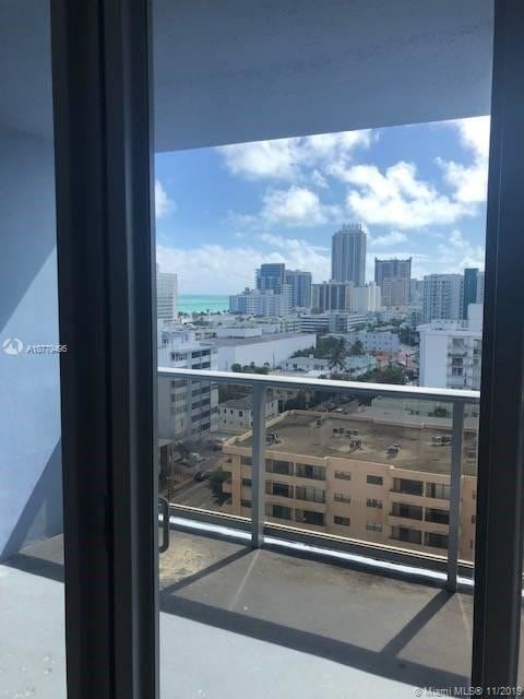 Building Photo - 401 BLU OF NORTH BEACH