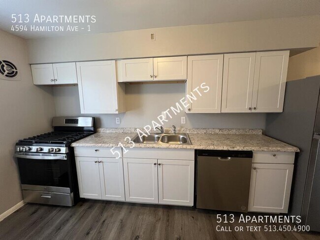 Building Photo - 4594 Hamilton Ave