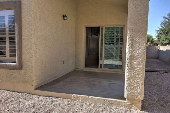 Building Photo - Rancho Sahuarita