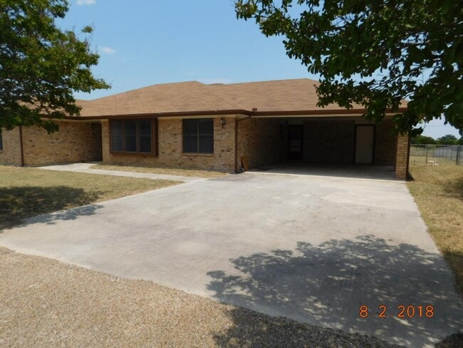 Building Photo - 2315 U.S. Hwy 190