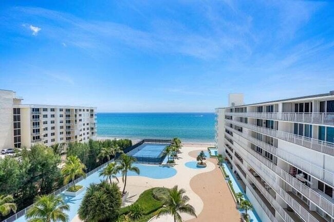 Building Photo - 3546 S Ocean Blvd