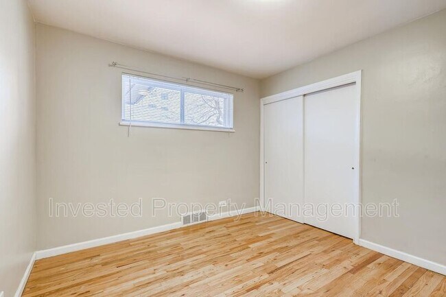 Building Photo - 3521 S Downing St