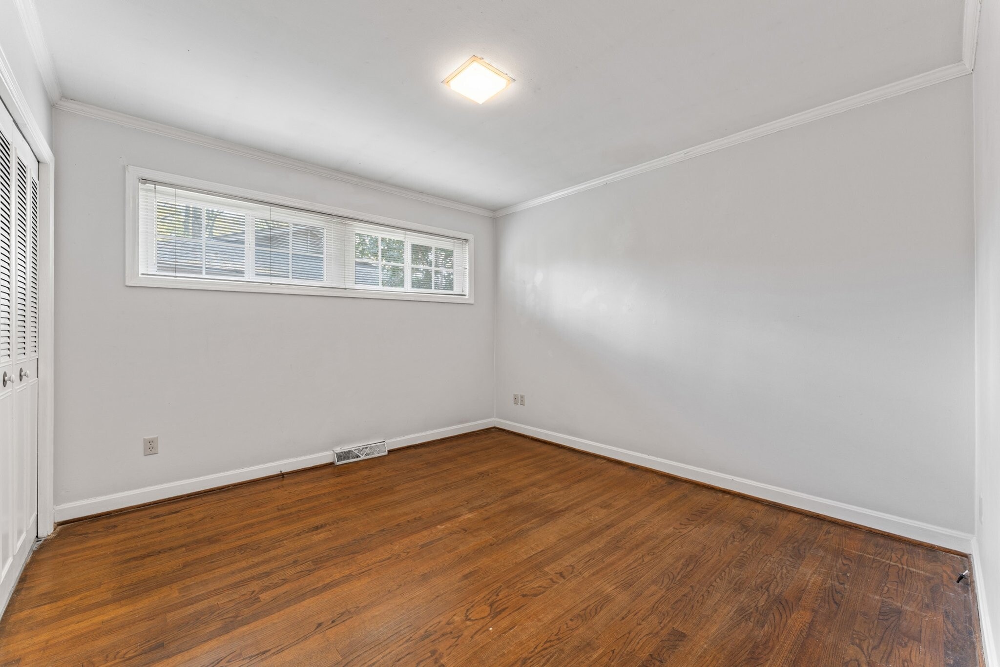 Building Photo - 34 Knoxbury Terrace