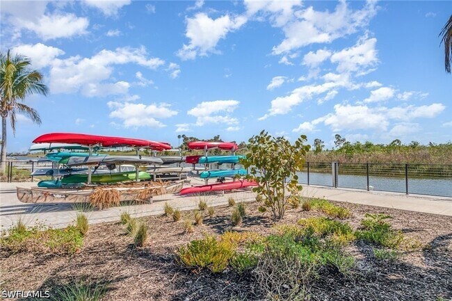 Building Photo - 11110 Canal Grande Dr