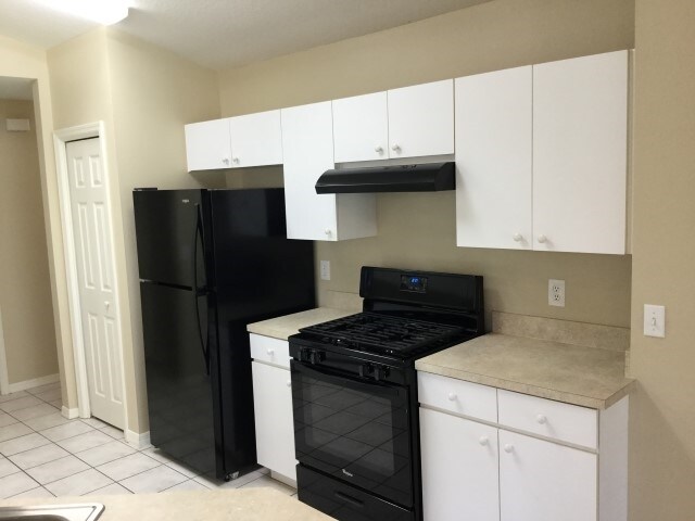 Building Photo - 29643 Morwen Pl