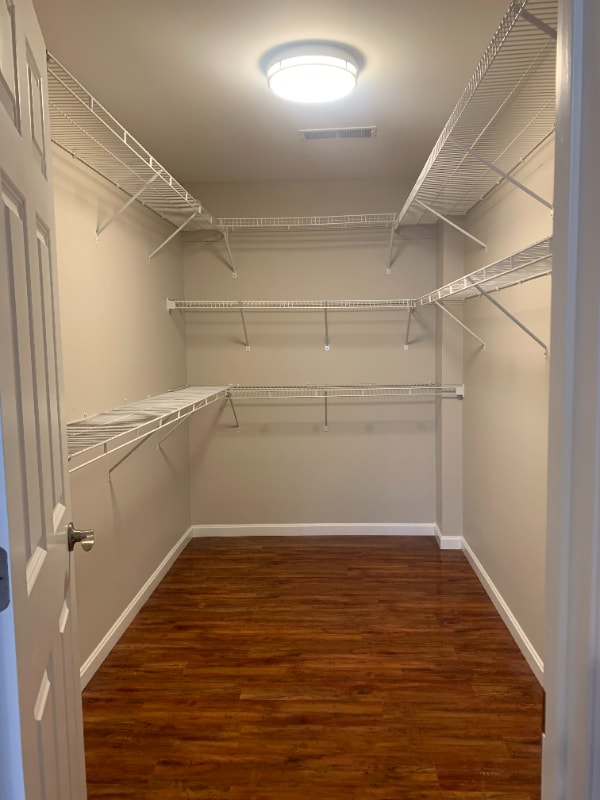 Building Photo - 720 Ohio Pike