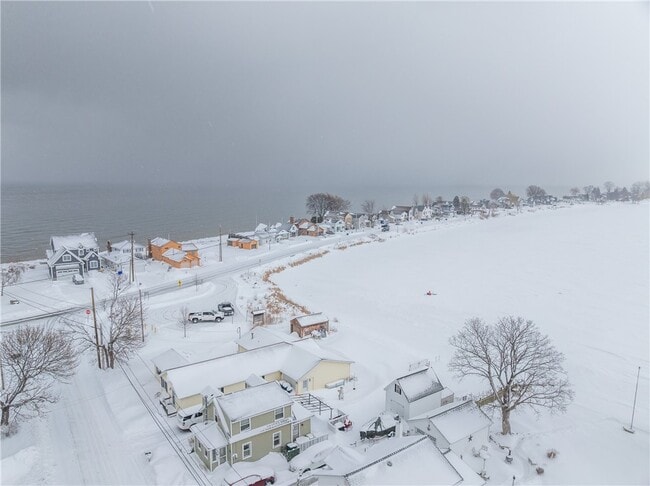 Building Photo - 67 Cranberry Rd