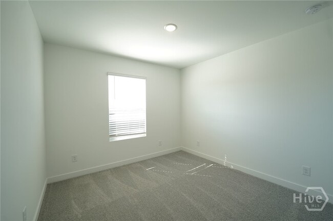 Building Photo - 108 Kingswood Cir