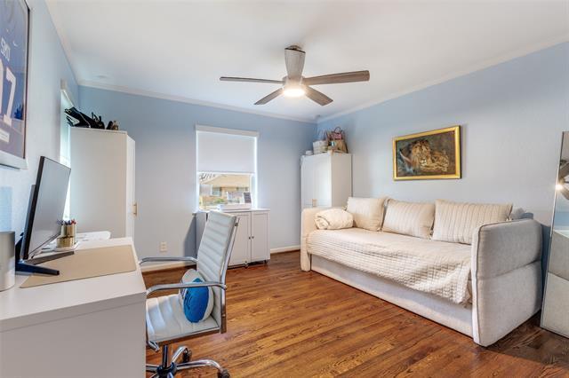 Building Photo - 2476 Pinebluff Dr