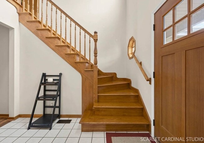 Building Photo - 3080 Sandalwood Ct