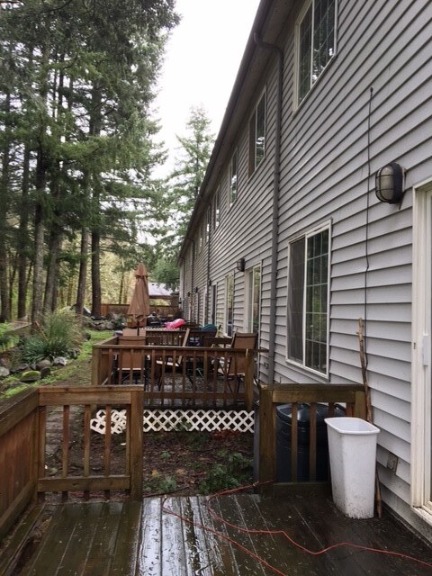 Back Deck of Units - 20 Park Lane Pl