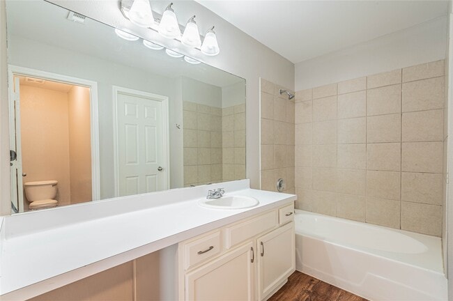 Building Photo - 10061 Sharpton Dr