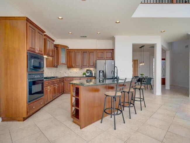 Building Photo - 15405 Prestancia Dr