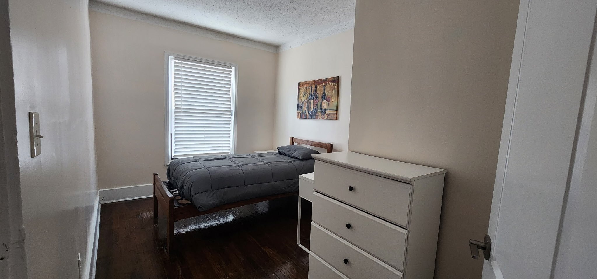 Building Photo - 8410 Brush St