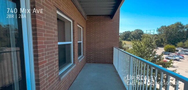 Building Photo - Modern 2-Bedroom Apartment at Sutton Views...