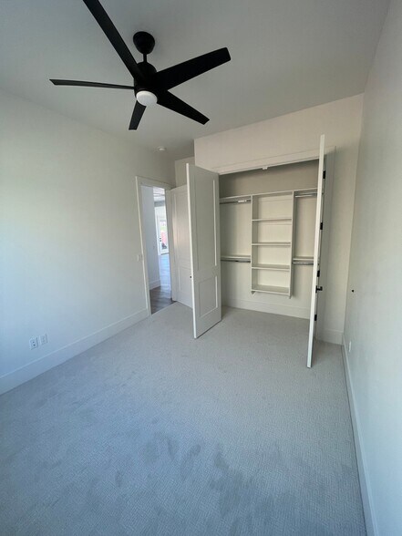 Building Photo - 169 Terrace Ln