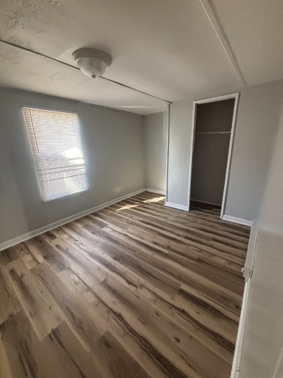 Building Photo - 221 Cherry Tree Dr