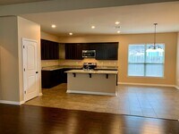 Building Photo - 3BD/2BA House for Lease in Magnolia Lakes - Close to LSU