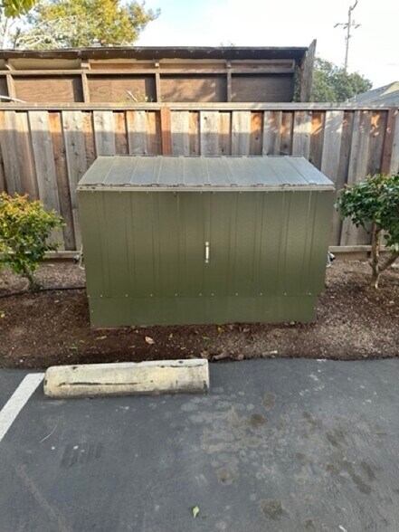 Building Photo - 755 14th Ave