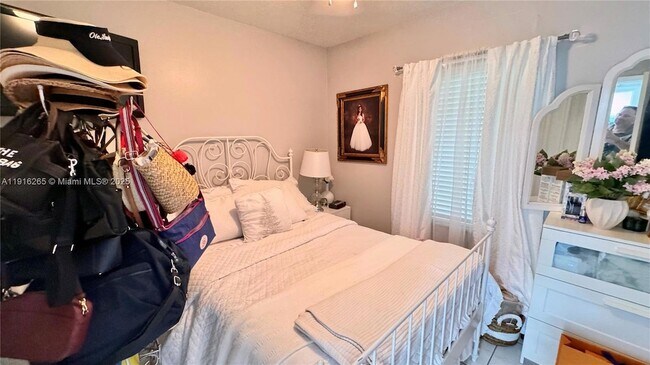 Building Photo - 24980 SW 127th Ct