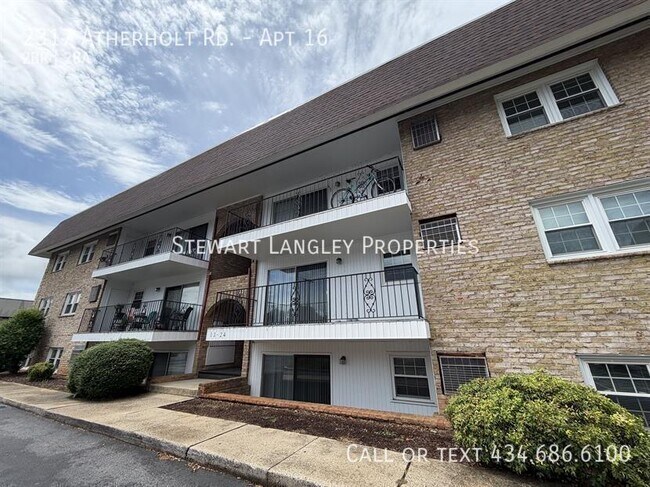Building Photo - 2317 Atherholt Rd