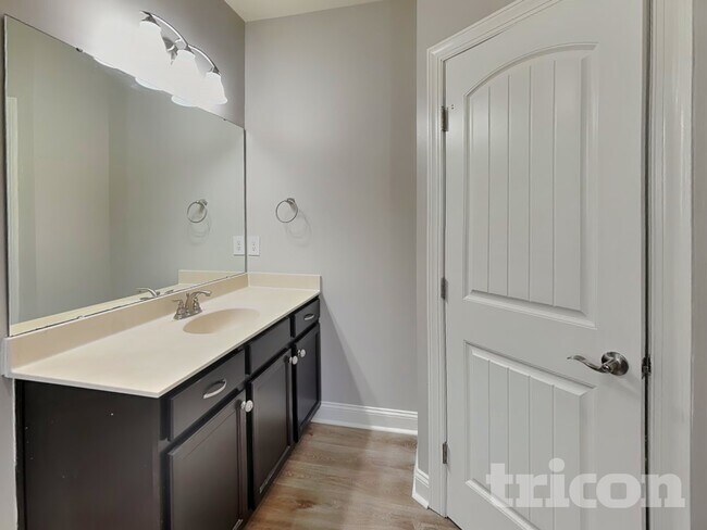 Building Photo - 2312 Joneshurst Wy