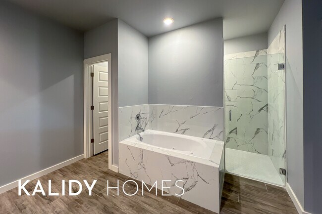 Building Photo - 217 Olde Ml Rd