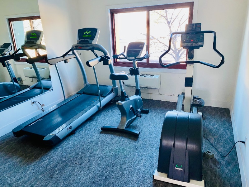 Building Photo - 2800 Aurora Ave