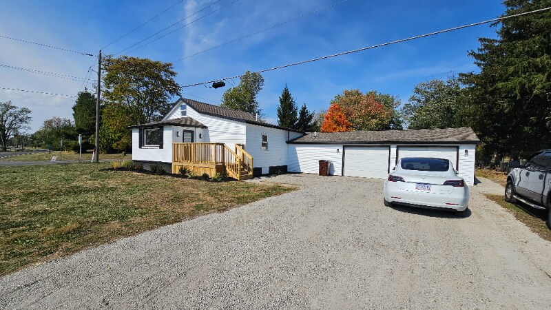 Building Photo - 6290 Piquad Rd