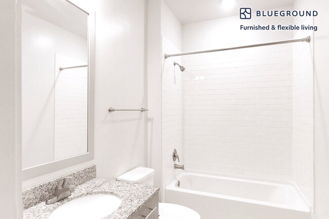 Building Photo - 820 Concorde Cir