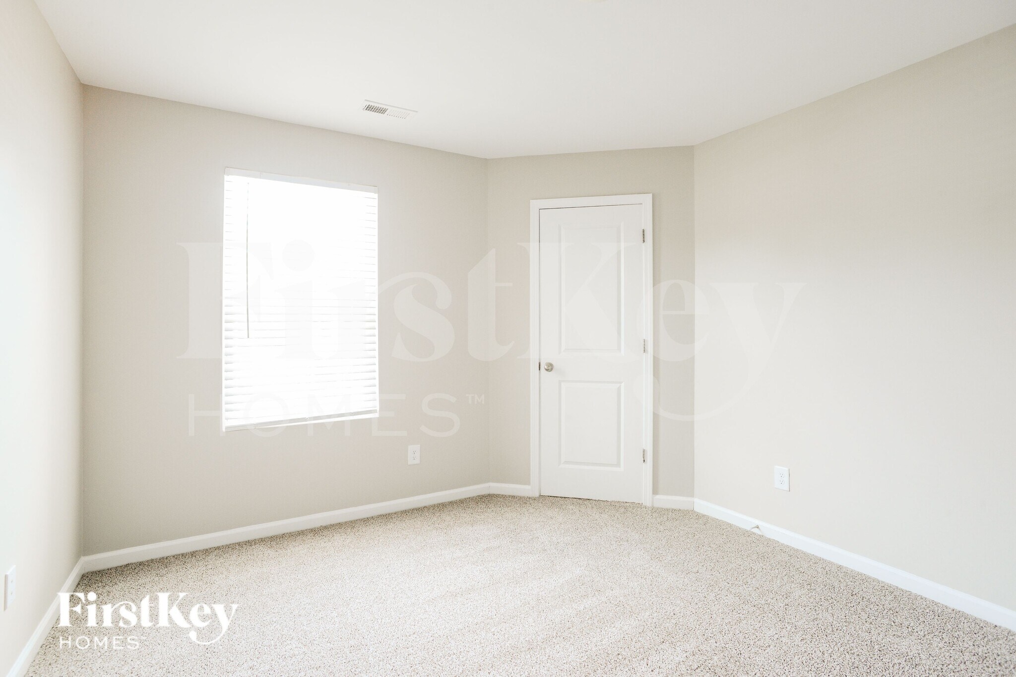 Building Photo - 9628 Hamel St