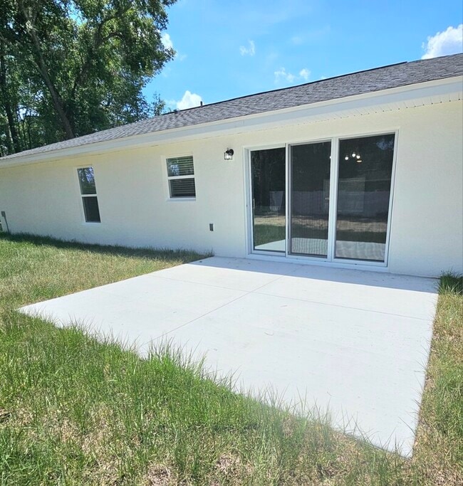 Building Photo - 11 Dogwood Drive Trail