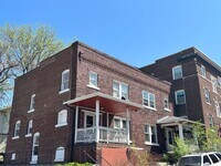 Building Photo - Harrises REO 631 S 19th Ave LLC (629/631 S 19th)