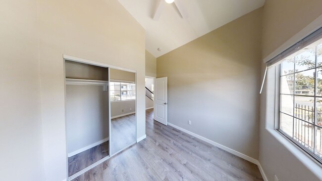 Building Photo - Newly Renovated! 4BD + Attached Studio