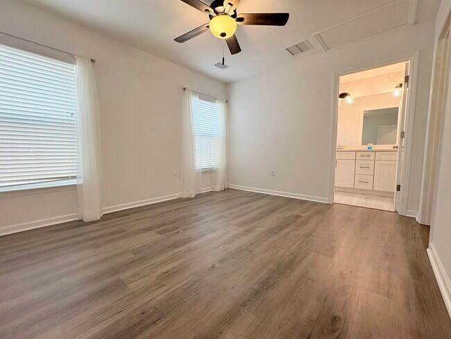 Building Photo - 3611 Meadow Vista Ln.
