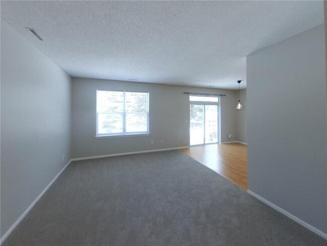 Building Photo - 16476 Jarrett Cir