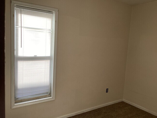 Building Photo - 14-16 S. Franklin St.