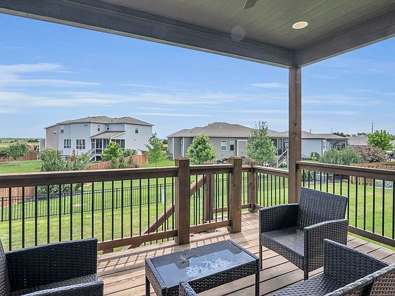 Building Photo - 6315 Rockaway Dr