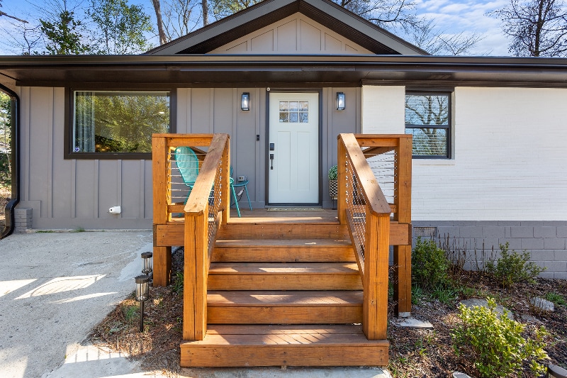 Building Photo - 3177 Beech Dr